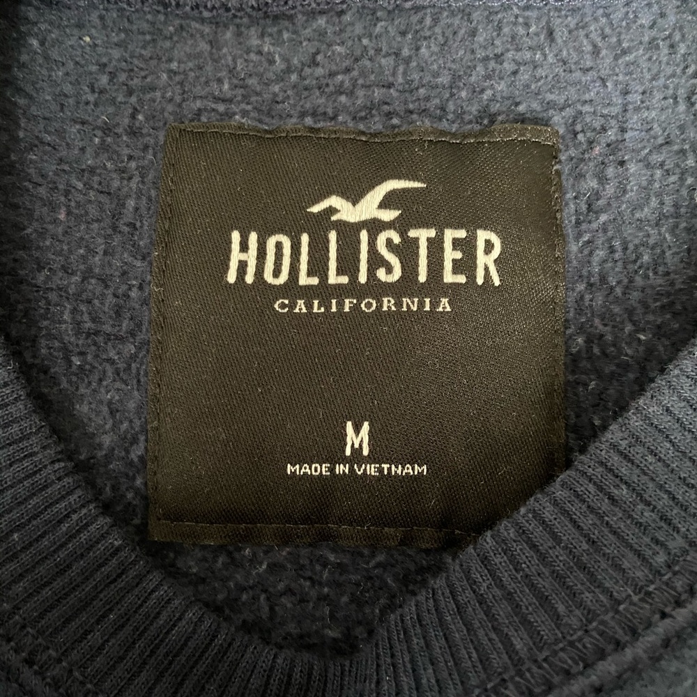 Navy Crewneck - Picture 2 of 2